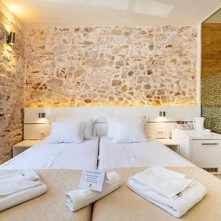 Idassa Palace Konukevi Zadar