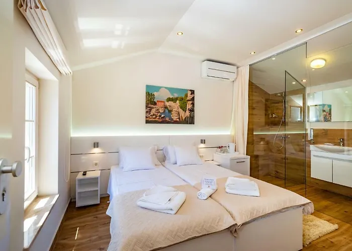 Idassa Palace Guest house