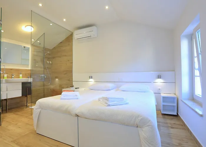 Gæstehus Idassa Palace 3*